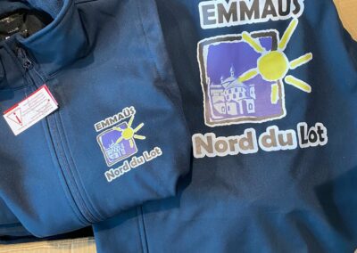 Vestes pour Emmaus