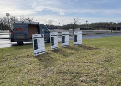 Panneaux sur-mesure avec pieds