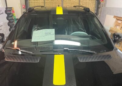 Personnalisation adhésive de véhicule