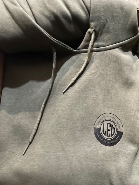 Flocage Sweat LEV avant gris