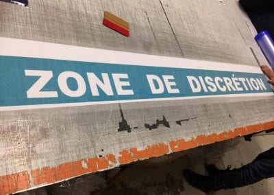 Vinyle et lamination spéciale anti dérapante marquage au sol