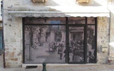 Habillage de vitrine à Souillac