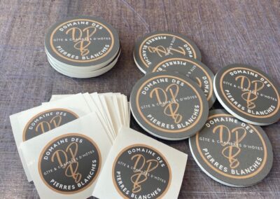 Sous-verres et stickers personnalisés
